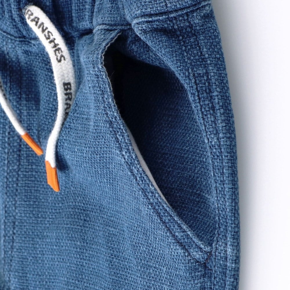 ネイビーブルー