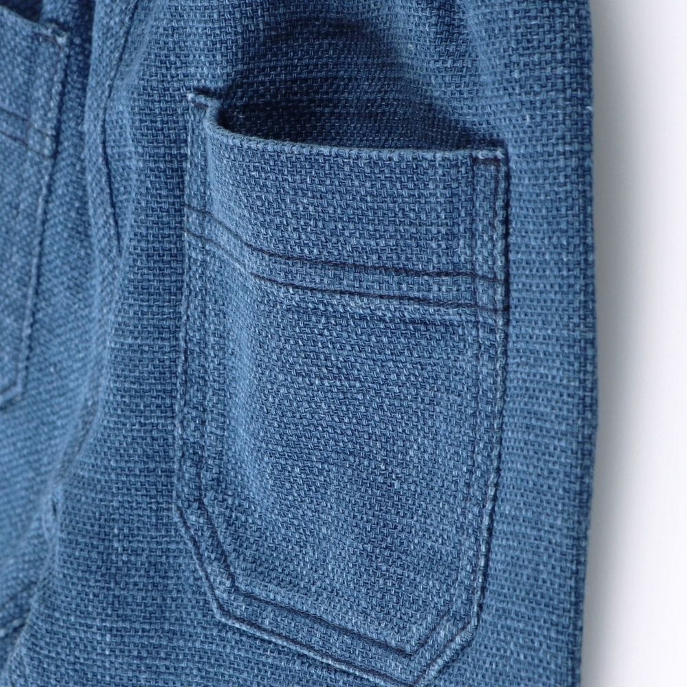 ネイビーブルー