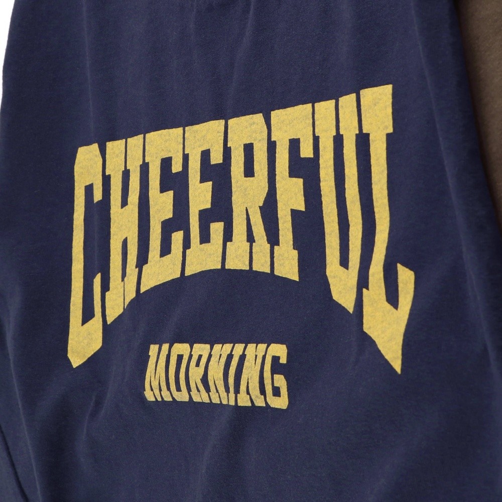 ネイビーブルー