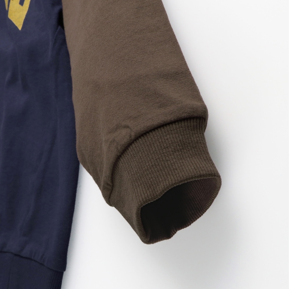 ネイビーブルー