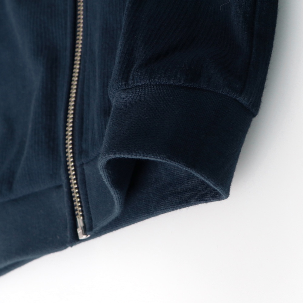 ネイビーブルー