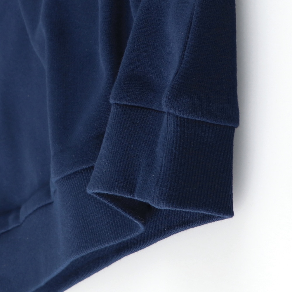 ネイビーブルー