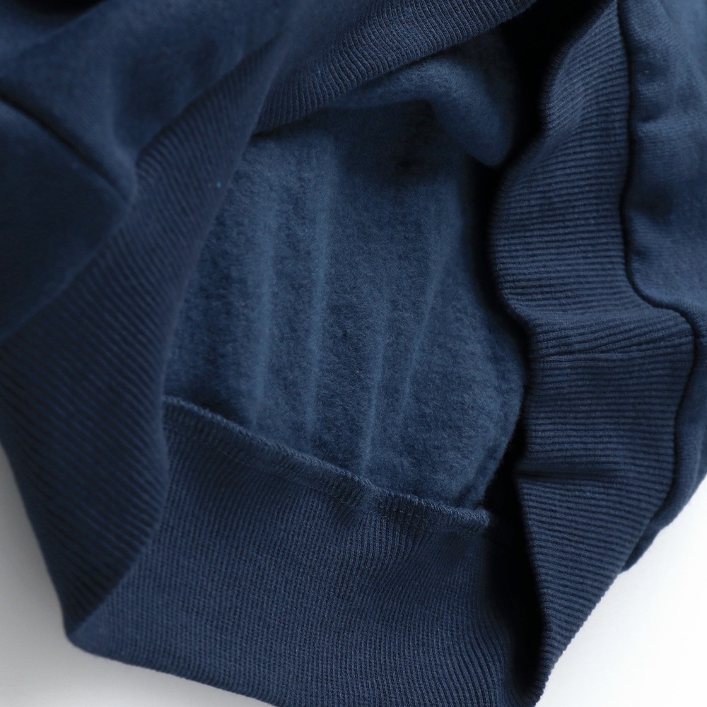 ネイビーブルー