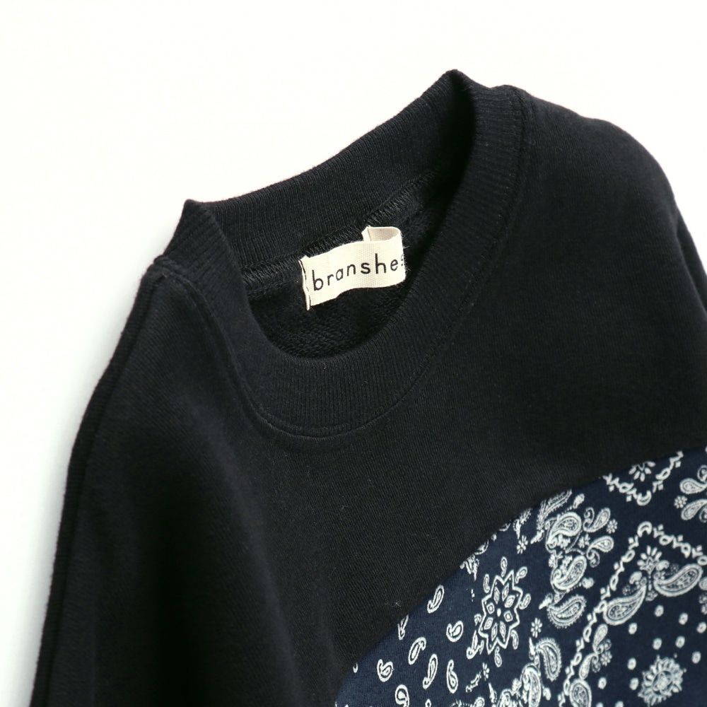 ネイビーブルー