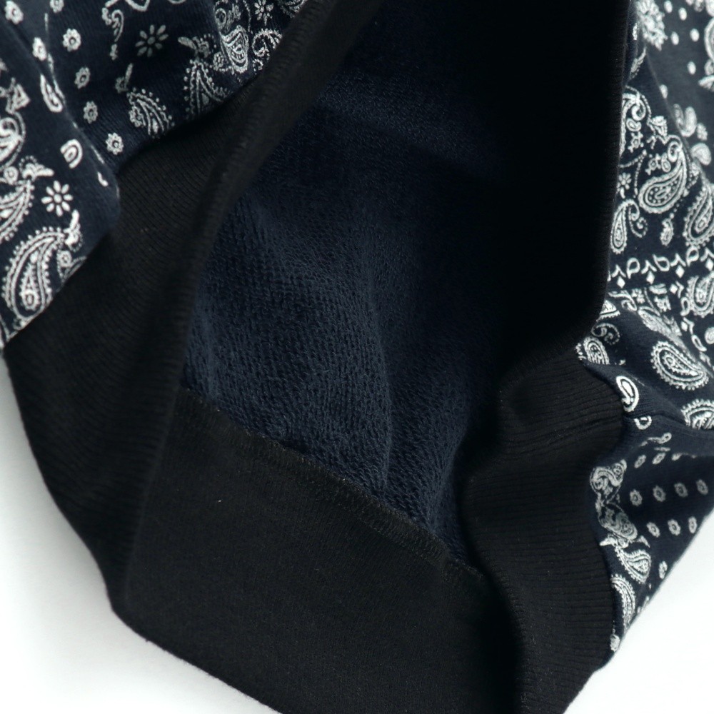 ネイビーブルー