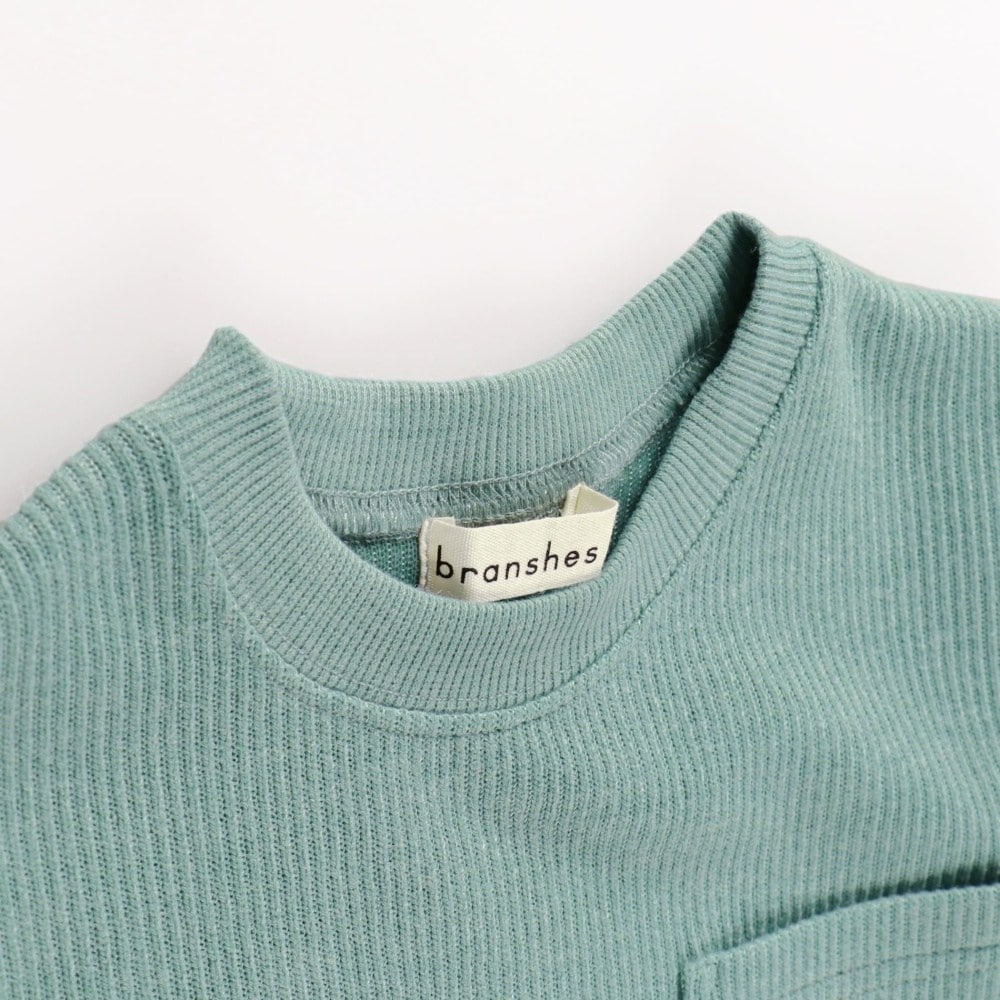 ライトグリーン