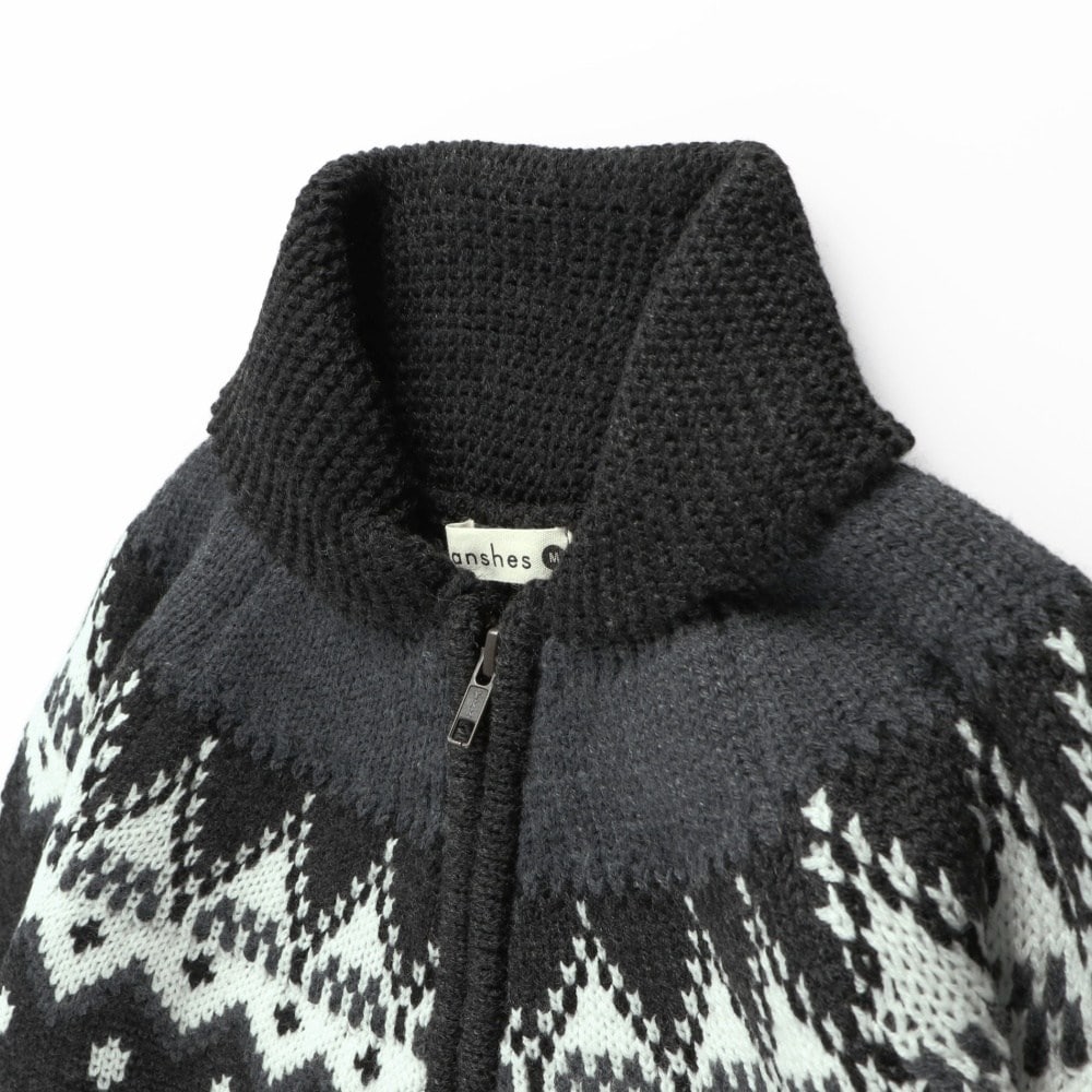 チャコールグレー