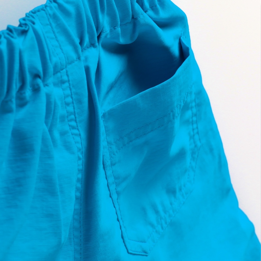 ターコイズブルー