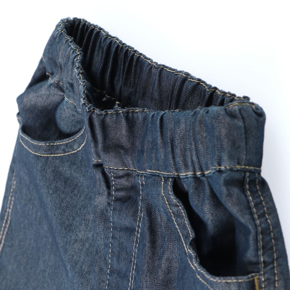 ネイビーブルー