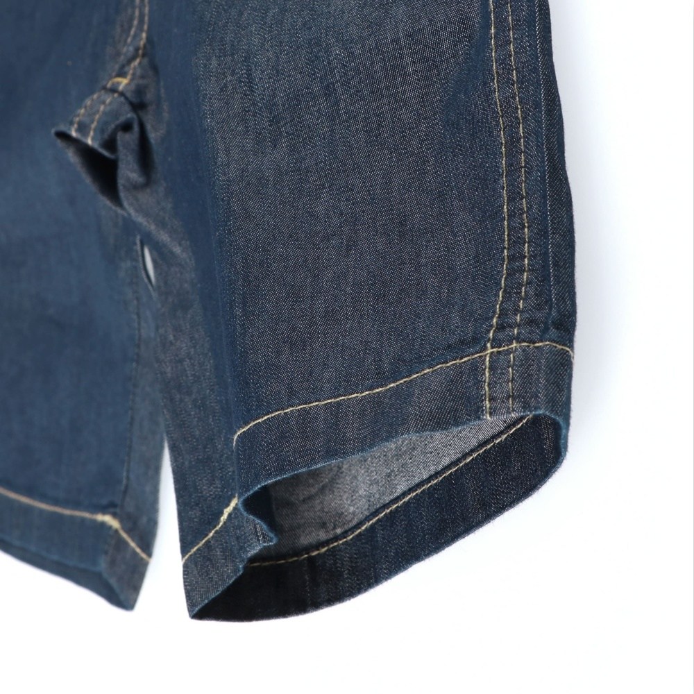 ネイビーブルー