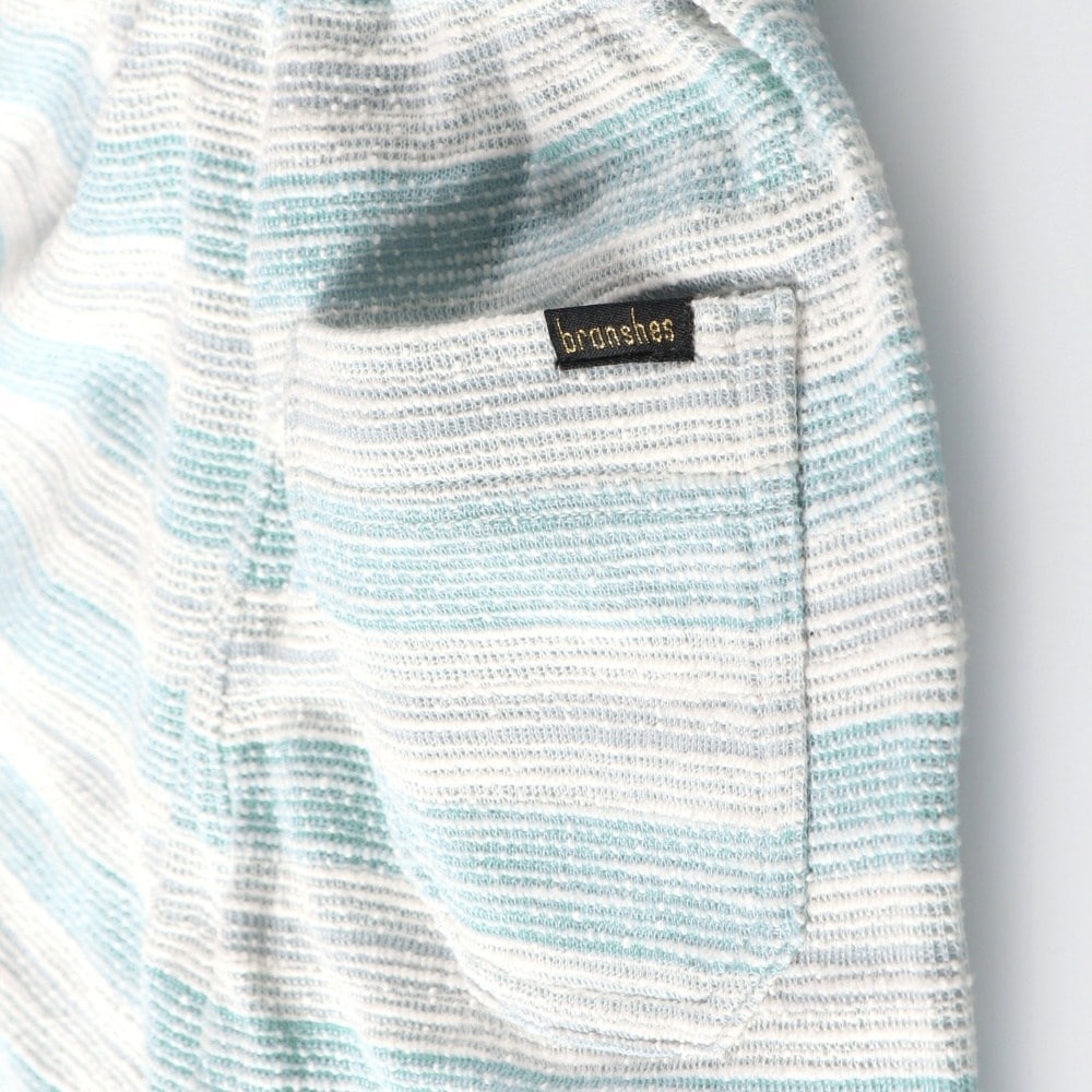 ライトグリーン