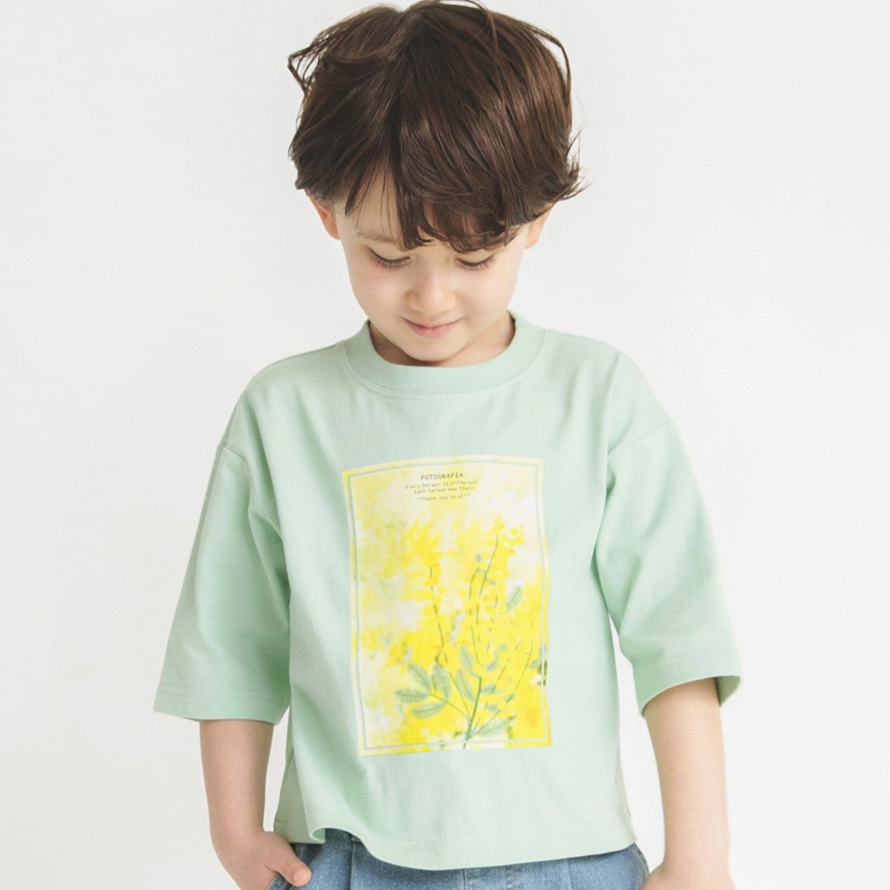 ライトグリーン