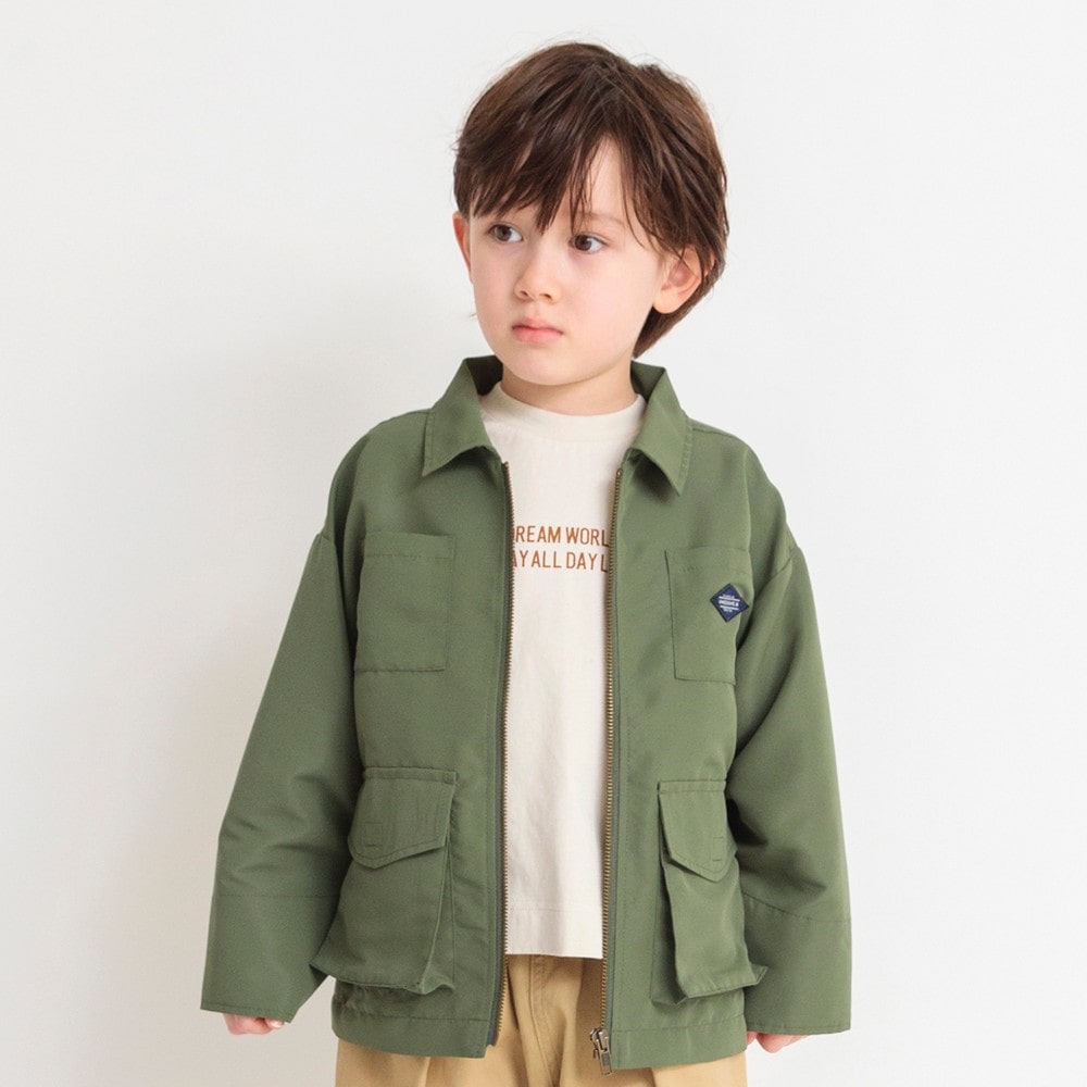 カーキグリーン