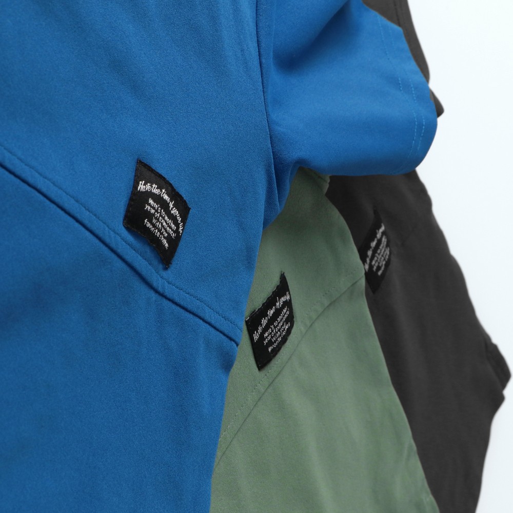 ロイヤルブルー