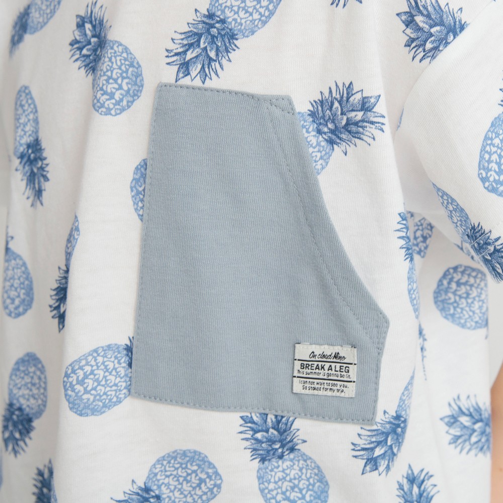 ネイビーブルー