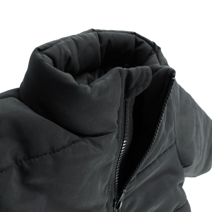 チャコールグレー