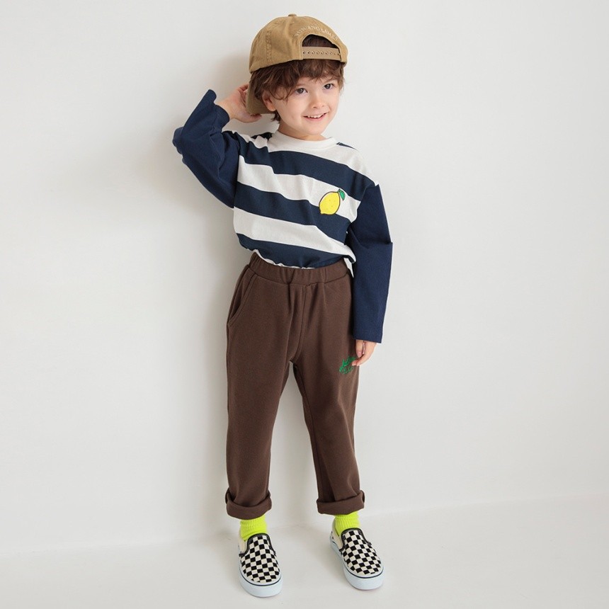 ネイビーブルー