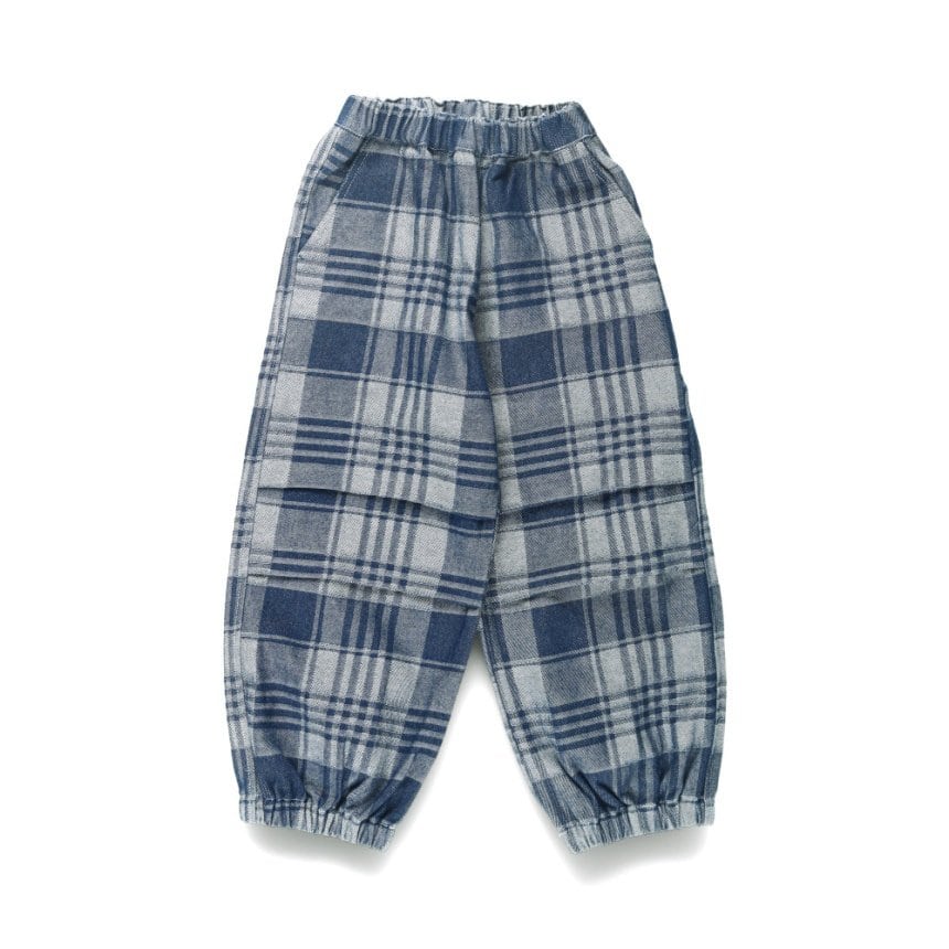 ネイビーブルー