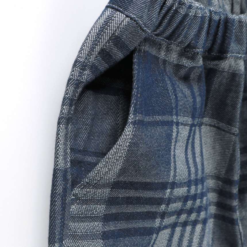 ネイビーブルー