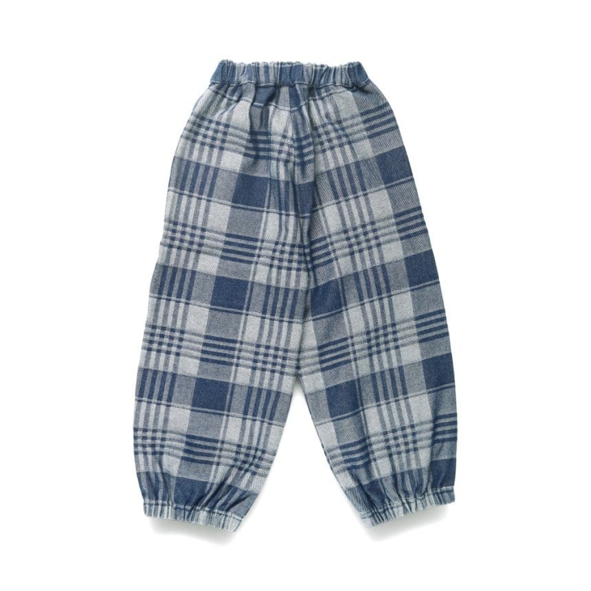 ネイビーブルー