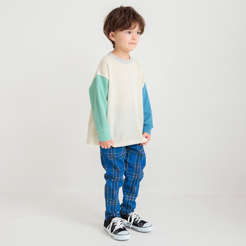 ネイビーブルー