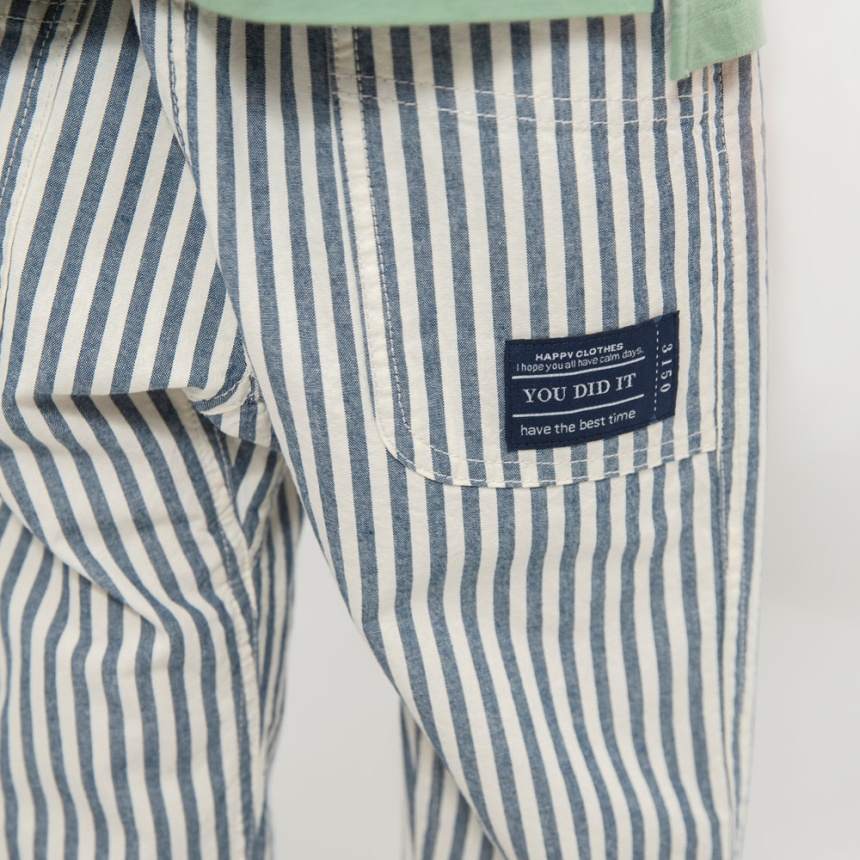 ネイビーブルー