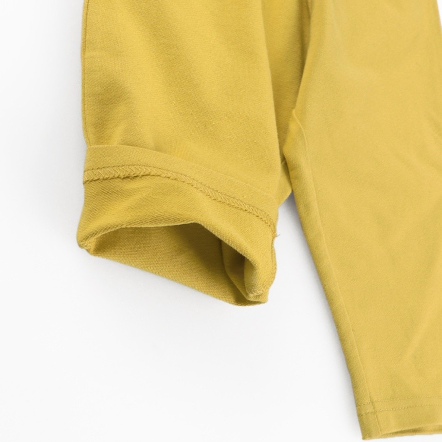 ライトオレンジ