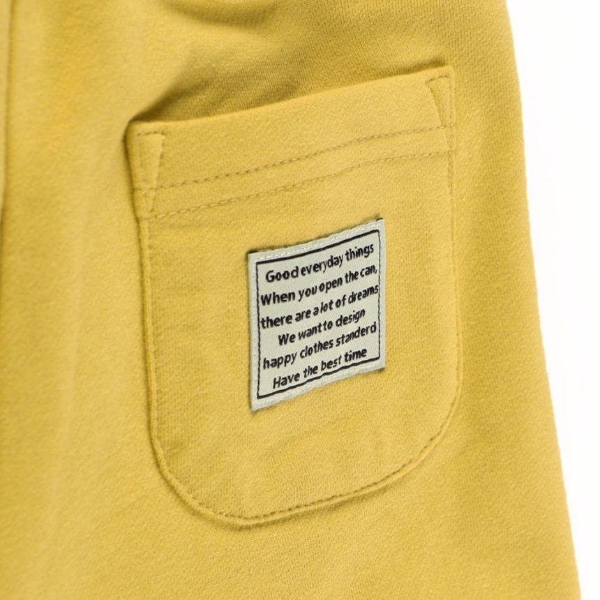 ライトオレンジ