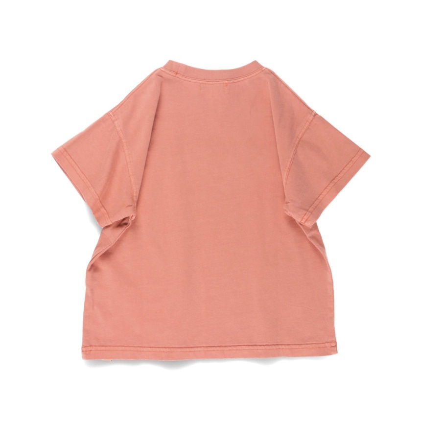 サーモンピンク