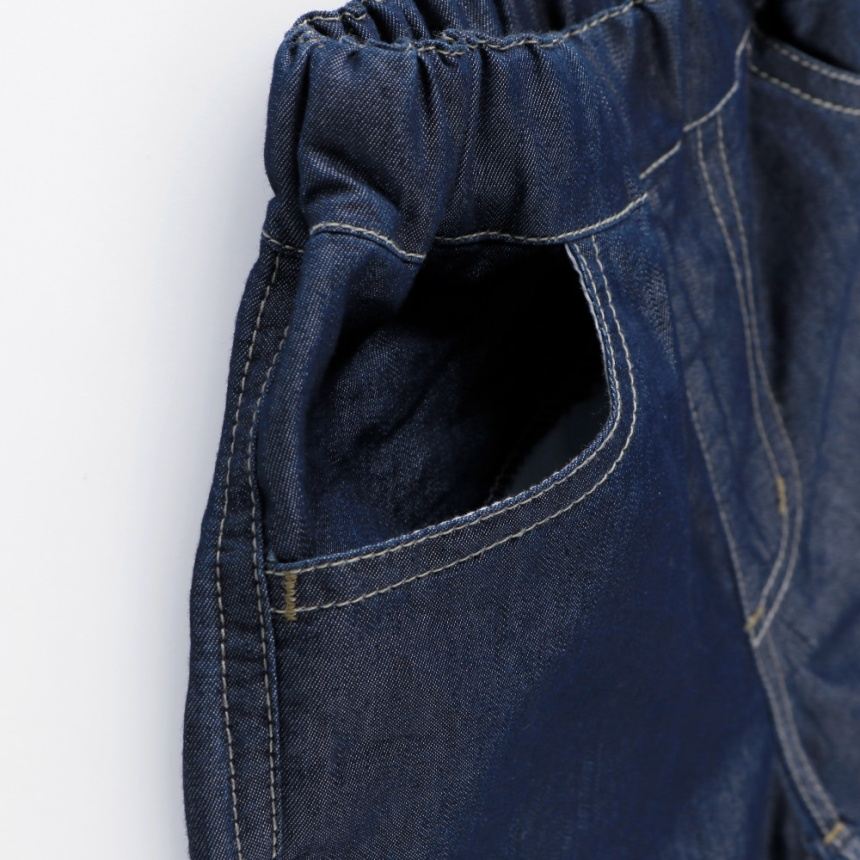 ネイビーブルー