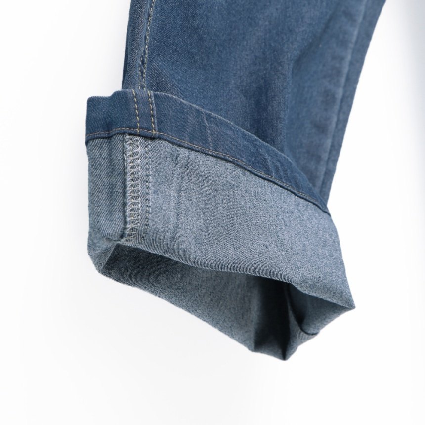 ネイビーブルー