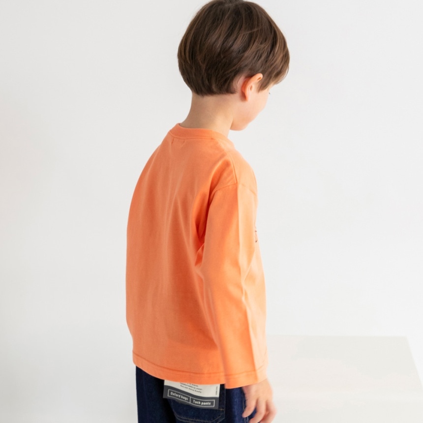 ライトオレンジ