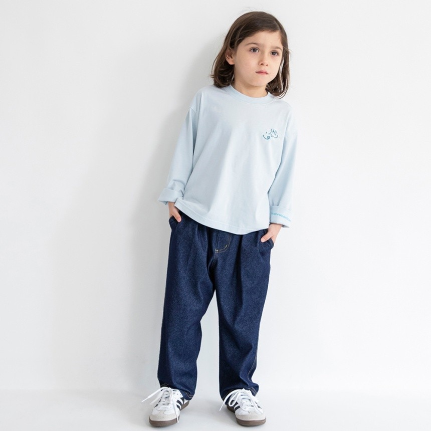 ネイビーブルー