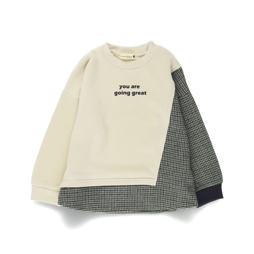 ライトベージュ