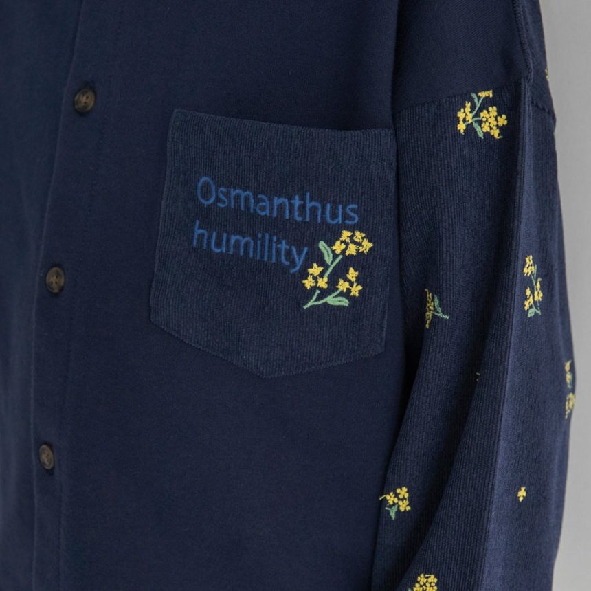 ネイビーブルー