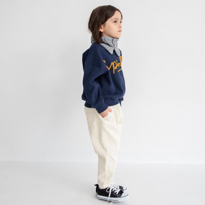 ネイビーブルー