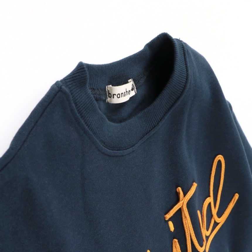 ネイビーブルー