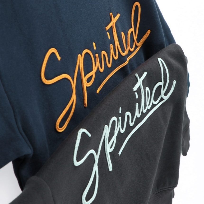 ネイビーブルー