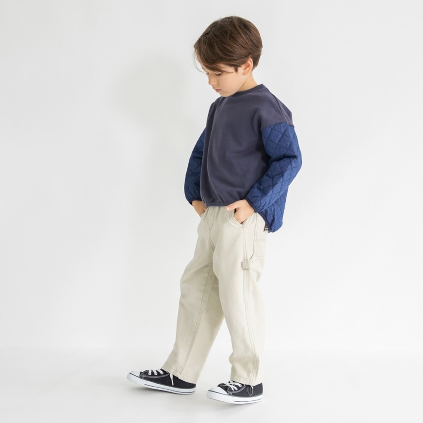 ネイビーブルー