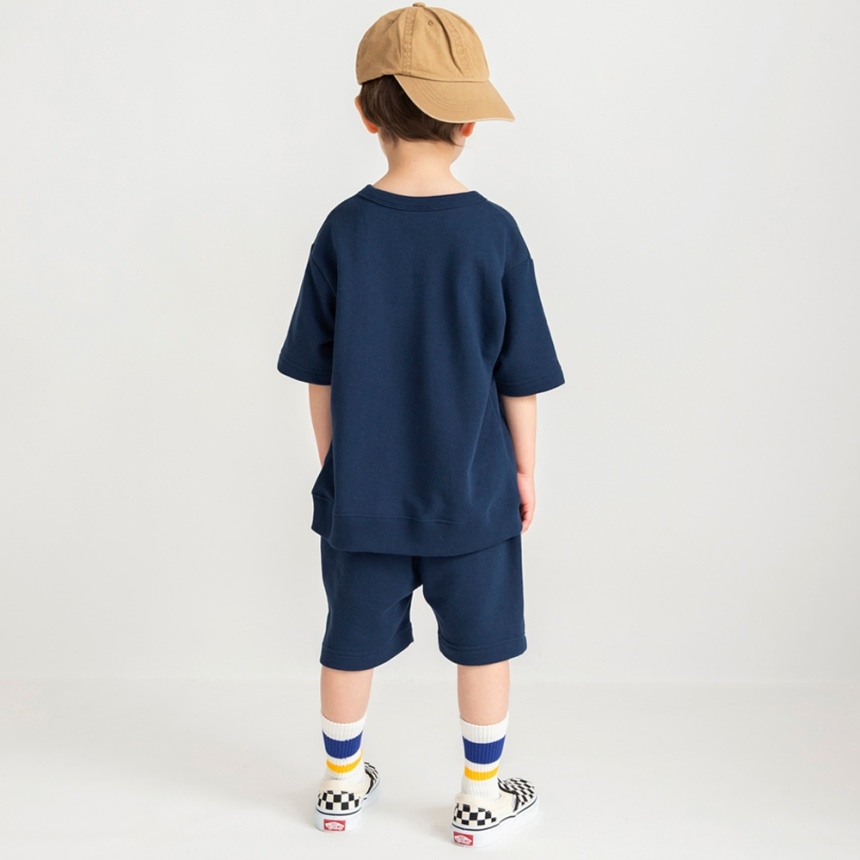 ネイビーブルー