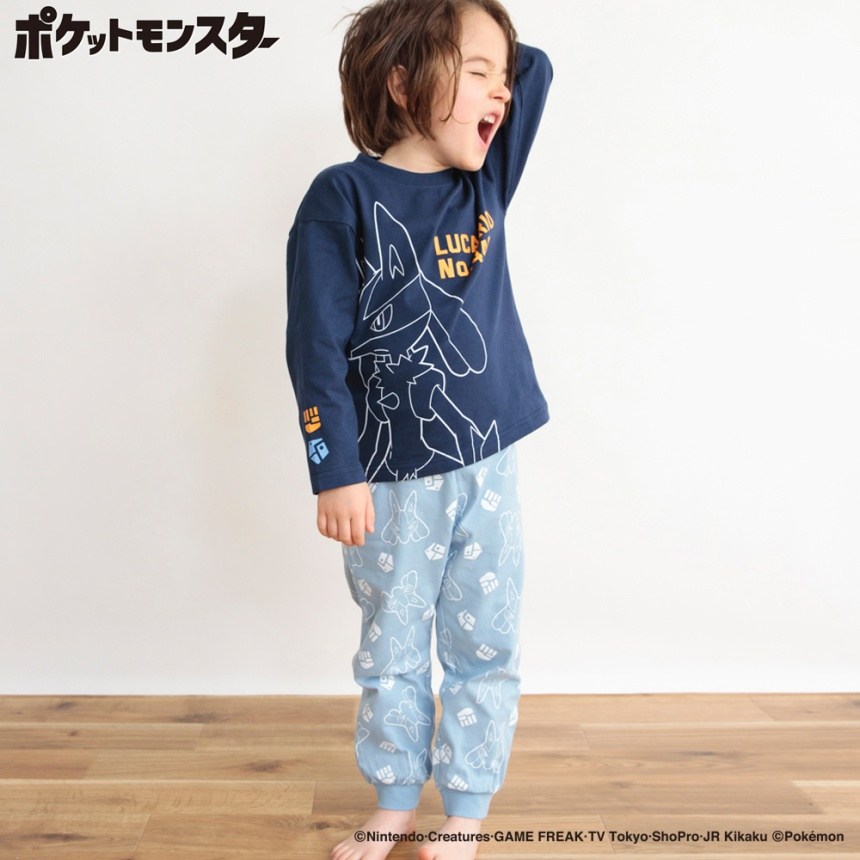 ネイビーブルー