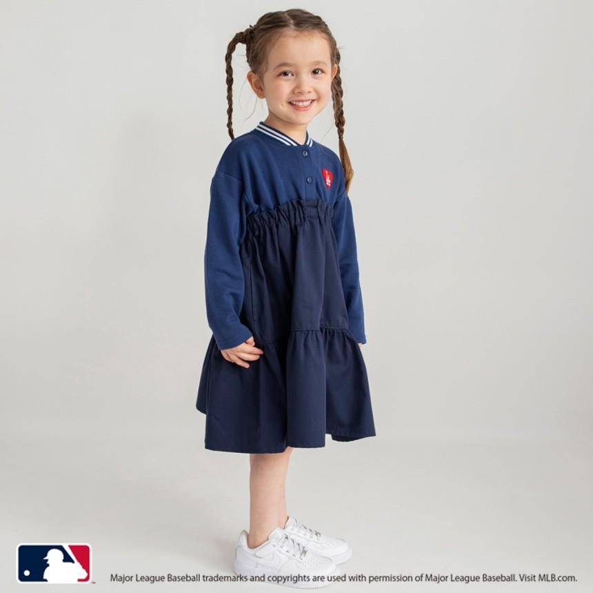 ネイビーブルー