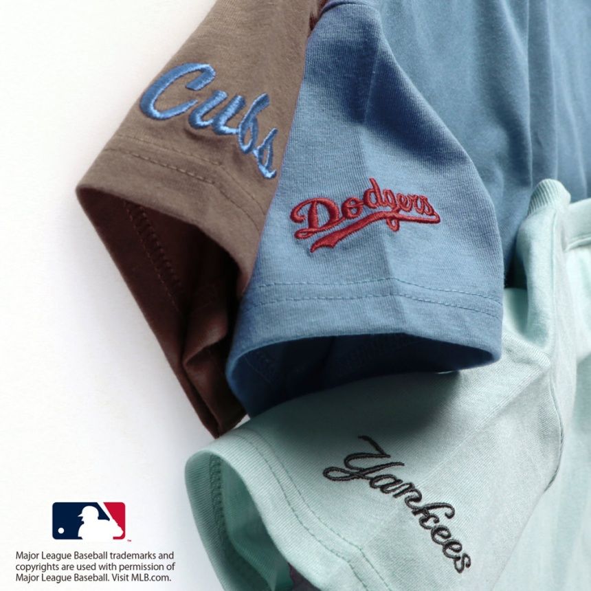 ライトグリーン