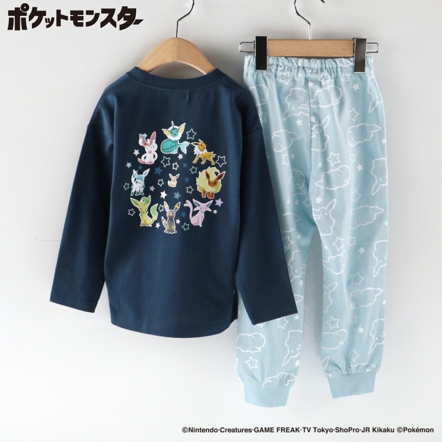 ネイビーブルー