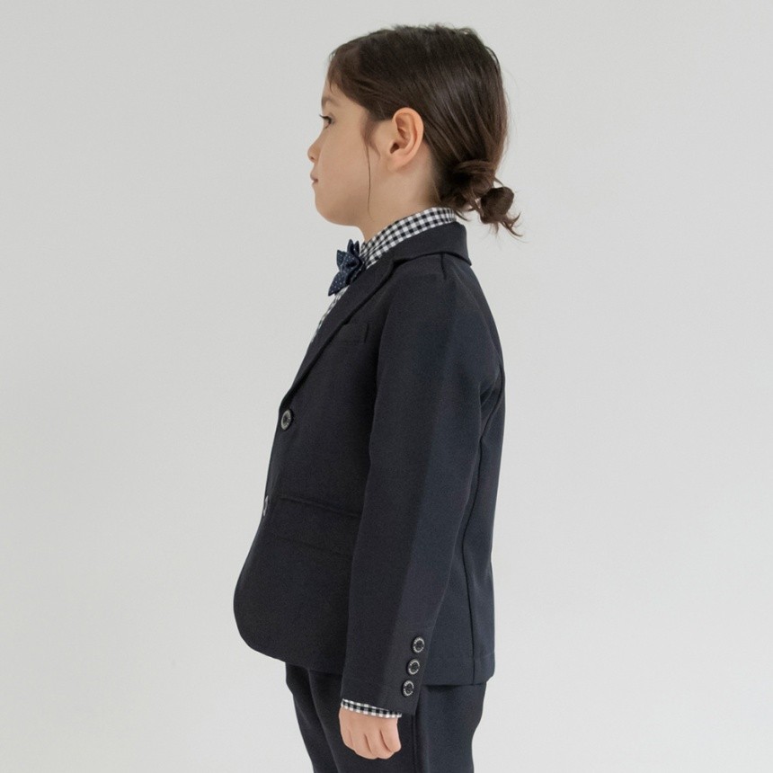 ネイビーブルー