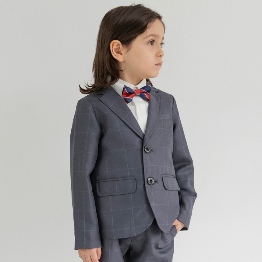 チャコールグレー