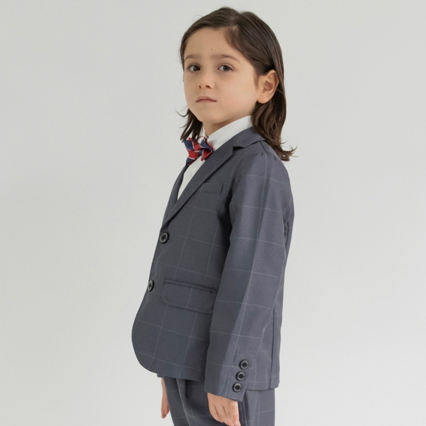 チャコールグレー