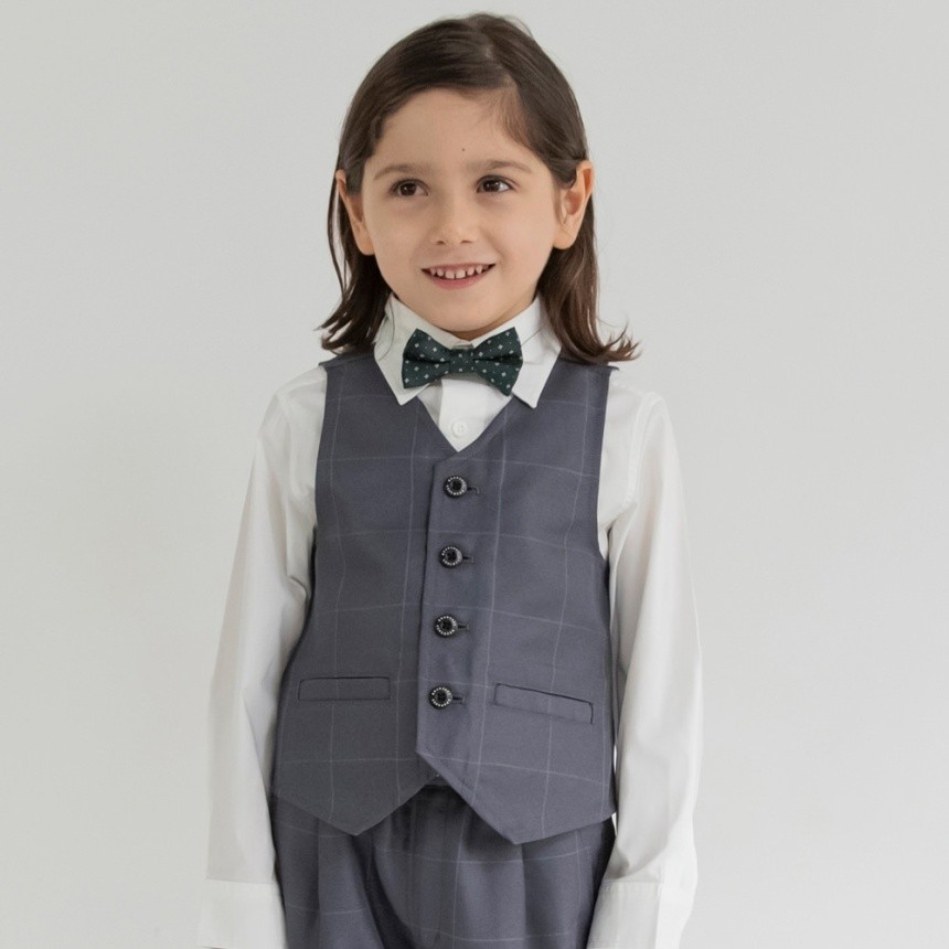 チャコールグレー