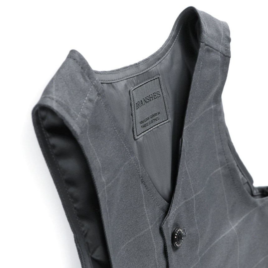 チャコールグレー