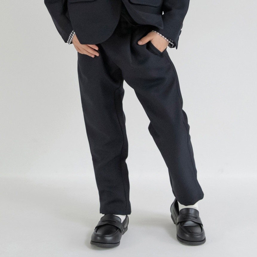 ネイビーブルー